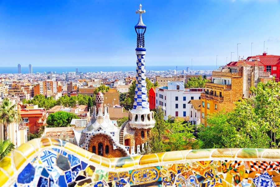 Parc Guell i Barcelona, Spanien
