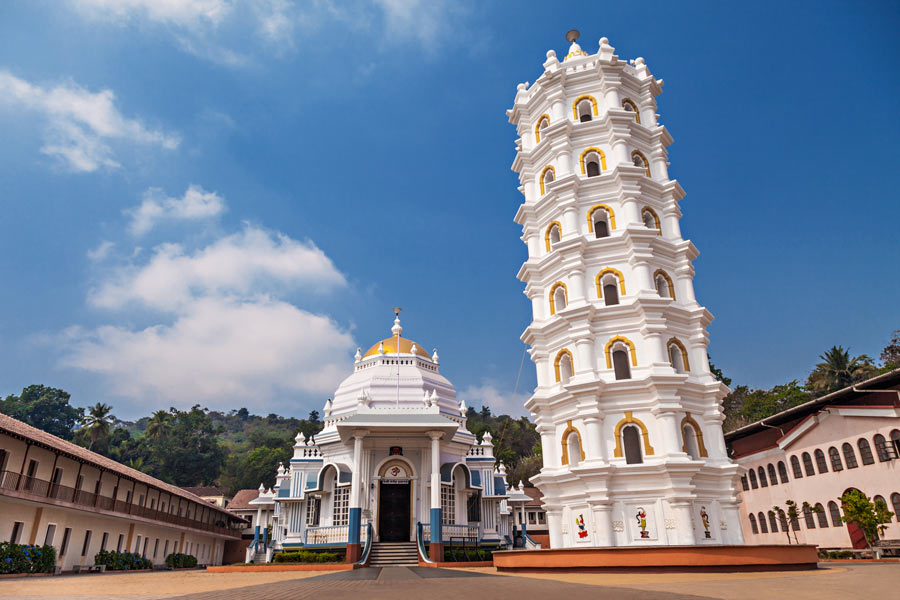Shri Manguesh Temple i Goa