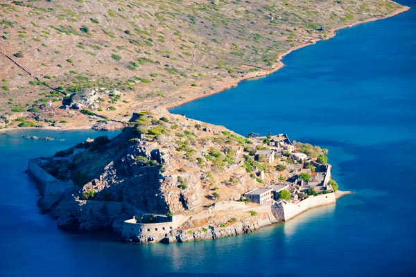 Ön Spinalonga på Kreta